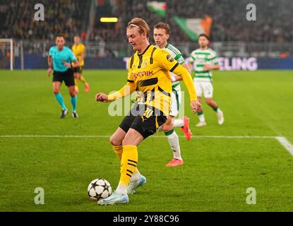 Dortmund, Allemagne. 1er octobre 2024. Julian Brandt lors de la Ligue des Champions - match MD2 entre Borussia Dortmund -vs Celtic à signal Luna Park, Dortmund, Allemagne. Crédit : Ulrik Pedersen/Alamy Banque D'Images