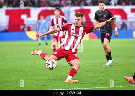 Pirée, Pirée, Grèce. 3 octobre 2024. 20 COSTINHA de l'Olympiacos FC joue lors du match Europa League, Journée 2 entre l'Olympiacos FC et le SC Braga au stade Georgios Karaiskakis le 3 octobre 2024, au Pirée, en Grèce. (Crédit image : © Stefanos Kyriazis/ZUMA Press Wire) USAGE ÉDITORIAL SEULEMENT! Non destiné à UN USAGE commercial ! Banque D'Images