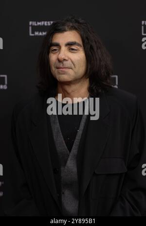 Filmfest Hamburg Regisseur Fatih Akin am 03.10.2024 auf dem Red Carpet des 32. Filmfest n Hamburg, Deutschland *** Filmfest Hamburg réalisateur Fatih Akin le 03 10 2024 sur le tapis rouge du Filmfest n Hamburg 32, Allemagne Copyright : xNikolaixKislichkox IMG 5579 Banque D'Images