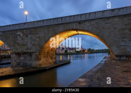 Vue panoramique de la vieille ville de Ratisbonne sur le Danube en Allemagne Banque D'Images