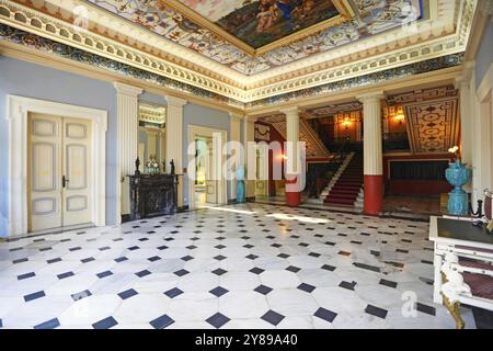 L'Achilleion Palace dans le village de Gastouri Corfou construire par l'Impératrice Elisabeth d'Autriche (connu sous le nom de 'Sissi') et plus tard acheté par Kaiser William Banque D'Images