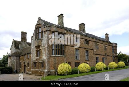 Canons Ashby House Grade I listé manoir élisabéthain, canons Ashby, Northamptonshire, Angleterre, Royaume-Uni Banque D'Images