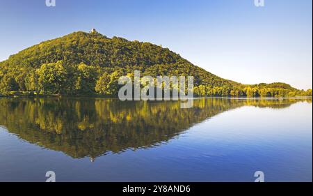 Lac Hengstey, vue du monument Kaiser Wilhelm sur le versant de la Ruhr du Syberg, Allemagne, Rhénanie du Nord-Westphalie, région de la Ruhr, Dortmund Banque D'Images