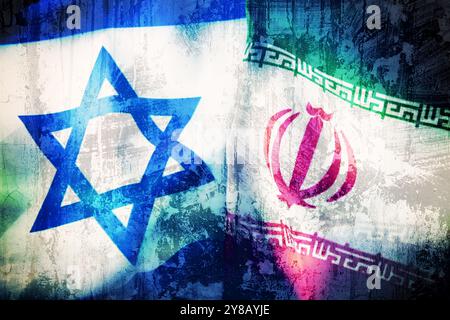 PHOTOMONTAGE, drapeaux d'Israël et d'Iran, escalade dans le conflit du moyen-Orient, FOTOMONTAGE, Fahnen von Israel und dem Iran, Eskalation im Nahost-Konf Banque D'Images