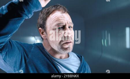 STEPHEN GRAHAM dans VENOM : THE LAST DANCE (2024), mise en scène par KELLY MARCEL. Crédit : COLUMBIA PICTURES / MARVEL ENTERTAINMENT / album Banque D'Images