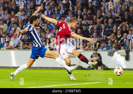 Rasmus Hojlund de Manchester United marque un but 0-2 lors du match de football UEFA Europa League, phase de ligue, Journée 2 entre le FC Porto et le Manchester United FC le 3 octobre 2024 à l'Estadio do DragÃ£o à Porto, Portugal Banque D'Images
