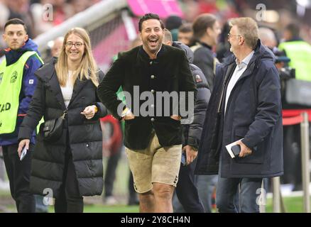 Munich, Deutschland. 28 septembre 2024. firo : 28.09.2024, football, football, 1. Ligue, 1. Bundesliga, saison 2024/2025, 5.match FC Bayern Munich - Bayer 04 Leverkusen 1:1, Claudio Pizarro, demi-chiffre, crédit : dpa/Alamy Live News Banque D'Images