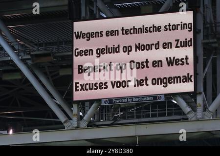 ARNHEM, 04-10-2024, Stadium GelreDome, football, Keukenkampioen divisie, saison 2023/2024, planche pendant le match vitesse - FC Volendam crédit : Pro Shots/Alamy Live News Banque D'Images