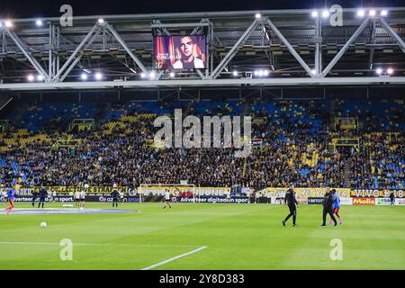 ARNHEM, 04-10-2024, Stadium GelreDome, football, Keukenkampioen divisie, saison 2023/2024, fans de vitesse pendant le match vitesse - FC Volendam crédit : Pro Shots/Alamy Live News Banque D'Images