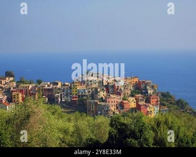 Village sur la côte italienne en Ligurie Banque D'Images