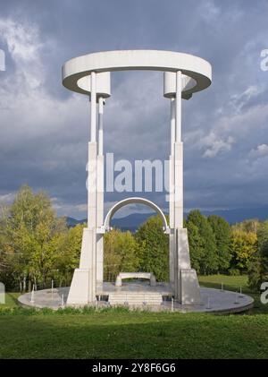 Teharje, Slovénie - 19 septembre 2024 : des casernes allemandes de la Wehrmacht y ont été construites en 1943. À la fin de la guerre, il a également été utilisé comme prison Banque D'Images