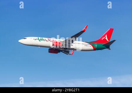 Munich, Allemagne - 6 février 2024 : AlbaStar Boeing 737-800 à l'aéroport de Munich (MUC) en Allemagne. Banque D'Images