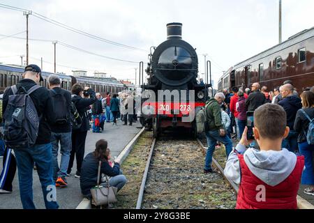 Milan, Italie. 05 octobre 2024. Partnerza del treno storico a vapore Dedicato dal binario 21- Cronaca - Milano, Italia - Sabato, 05 Ottobre 2024 (foto Marco Cremonesi/LaPresse) départ du train à vapeur historique dédié depuis le quai 21 - Actualités - Milan, Italie - samedi 05 octobre 2024 (photo Marco Cremonesi/LaPresse) crédit : LaPresse/Alamy Live News Banque D'Images
