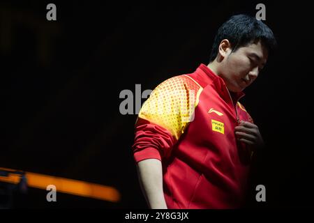 Pékin, Chine. 5 octobre 2024. Liang Jingkun réagit lors de la demi-finale masculine en simple entre ma long de Chine et Liang Jingkun de Chine au World Tennis de table (WTT) China Smash 2024 à Beijing, Chine, 5 octobre 2024. Crédit : Xiao Yijiu/Xinhua/Alamy Live News Banque D'Images