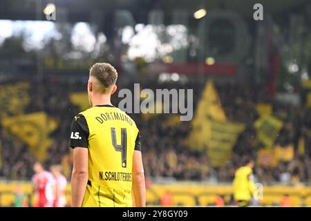 Nico Schlotterbeck (Borussia Dortmund, #4) GER, 1.FC Union Berlin v. Borussia Dortmund, football, Bundesliga, saison 2024/2025, 6. SPIELTAG, 05.10.2024 (LA RÉGLEMENTATION DFL INTERDIT TOUTE UTILISATION DE PHOTOGRAPHIES COMME SÉQUENCES D'IMAGES ET/OU QUASI-VIDÉO.) Foto : Eibner-Pressefoto/Ryan Sleiman Banque D'Images