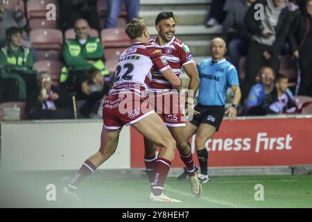 Wigan, Royaume-Uni. 05 octobre 2024. Bevan French de Wigan Warriors célèbre son essai lors du match des demi-finales de Betfred Super League Warriors vs Leigh Leopards au Brick Community Stadium, Wigan, Royaume-Uni, le 5 octobre 2024 (photo par Alfie Cosgrove/News images) à Wigan, Royaume-Uni le 05/10/2024. (Photo par Alfie Cosgrove/News images/SIPA USA) crédit : SIPA USA/Alamy Live News Banque D'Images