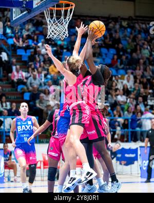 Ferrol, Espagne. 05 octobre 2024. Liga Femenina Endesa panier. Baxi Ferrol contre Kutxabank Araski. Crédit : Ismael Miján/Alamy Live News Banque D'Images