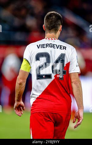 UTRECHT, 05-10-2024, Stadium Galgenwaard, football néerlandais, Eredivisie, saison 2024/2025, pendant le match FC Utrecht - RKC Waalwijk, joueur FC Utrecht Nick Viergever crédit : Pro Shots/Alamy Live News Banque D'Images