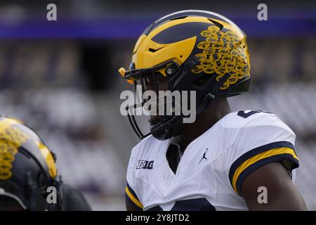 Seattle, États-Unis. 05 octobre 2024. Le Michigan Wolverines Running back Kalel Mullings (20 ans) se réchauffe avant un match de football universitaire contre les Huskies de Washington au Husky Stadium de Seattle, Washington, le 5 octobre 2024. (Crédit photo Nate Koppelman/Sipa USA) crédit : Sipa USA/Alamy Live News Banque D'Images