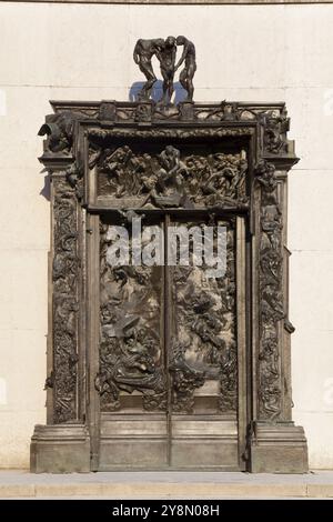 Les portes de l'Enfer par Auguste Rodin, musée Rodin, Paris, Ile de France, France, Europe Banque D'Images