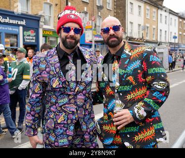 Tottenham Hotspur Stadium, Londres, Royaume-Uni. 6 octobre 2024. NFL UK Football, New York jets contre Minnesota Vikings ; fans habillés de couleurs avant le match crédit : action plus Sports/Alamy Live News Banque D'Images