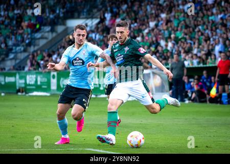 Ferrol, Espagne. Le Racing Club Ferrol remporte la promotion en Hypermotion League. Thomas Carrique et Heber Pena Banque D'Images