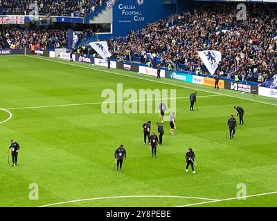 Chelsea, Londres, Royaume-Uni. 6 octobre 2024. Chelsea Football Club joue le Nottingham Forest Football Club dans le 7e match de premier League de la saison 2024/25 dans leur stade de Stamford Bridge. Crédit : ElJayPix/Alamy Live News Banque D'Images