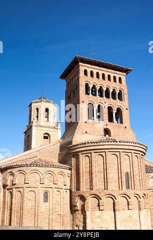 Église de San Tirso à Sahagun, Chemin de Saint-Jacques de Compostelle, Leon, Espagne Banque D'Images