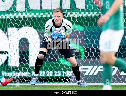 Viborg, Danemark. 06 octobre 2024. Le gardien de but de Viborg Oscar Hedvall dans le match de Superliga entre Viborg FF et AGF à l'Energi Viborg Arena, dimanche 6 octobre 2024. (Photo : Henning Bagger/Ritzau Scanpix) crédit : Ritzau/Alamy Live News Banque D'Images