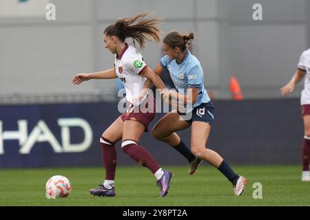 Manchester, Royaume-Uni. 06 octobre 2024. Manchester City Women v West Ham Utd Women. La Super League féminine. 6 octobre 2024 joie Stadium Manchester MANCHESTER ANGLETERRE -6 octobre action lors du match de Super League féminin entre Manchester City et Everton au joie Stadium le 6 octobre 2024 à Manchester Angleterre. Crédit : ALAN EDWARDS/Alamy Live News Banque D'Images