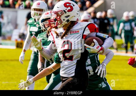 Schwaebisch Hall Allemagne. 06 octobre, 2024Ligue allemande de football, Damenbundesliga, Ladies Bowl, Stuttgart Scorpion Sisters - Schwäbisch Hall Unicorns dans l'Optima à Schwaebisch Hall Allemagne le 06.Okt. 2024, Stuttgart Scorpions Sisters/ Anne Streil # 2 . Banque D'Images