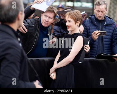 ZURICH / SUISSE, 6 octobre 2024. Léonie Benesch sur le tapis vert pour le "5 septembre" au 20ème Festival du film de Zurich au Centre des festivals le 6 octobre 2024. Crédits : Walter Gilgen crédit : Walter Gilgen/Alamy Live News Banque D'Images