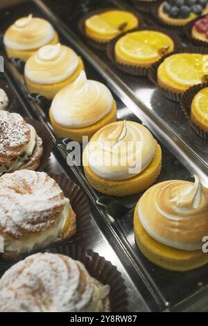 Pasticceria Sandri, bar historique / pâtisserie sur le Corso Pietro Vannucci, à Pérouse, Ombrie, Italie. Banque D'Images