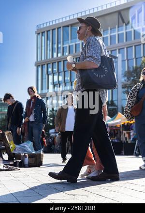 Vente de coffre de voiture vintage à Londres Banque D'Images