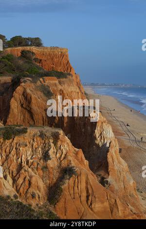 Plage d'Alfamar, Quarteira, Algarve, Portugal, Europe Banque D'Images