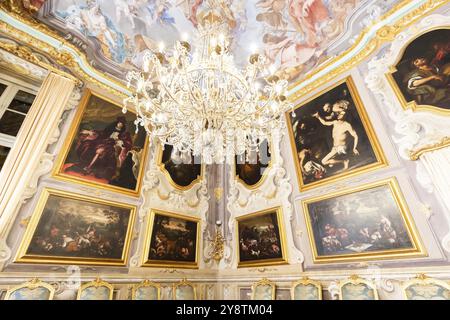 Gênes, Italie, 8 août 2023 : Palazzo Spinola, Spinola Palace antique Luxury Interior, Europe Banque D'Images