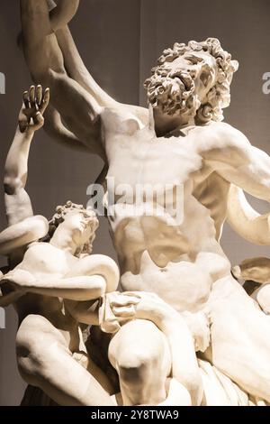 Bassano del Grappa, Italie, décembre 2022 : statue de Laocoon et ses fils, célèbres scultures anciennes depuis qu'elle a été escavée à Rome en 1506, propriété va Banque D'Images