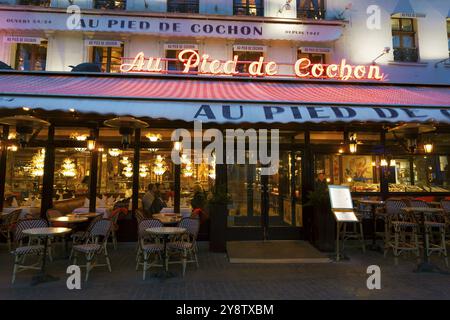 Restaurant au pied de Cochon, Paris, France, Europe Banque D'Images