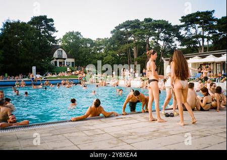 Piscine de Krapfenwaldlbad, Vienne, Autriche, Europe. Banque D'Images