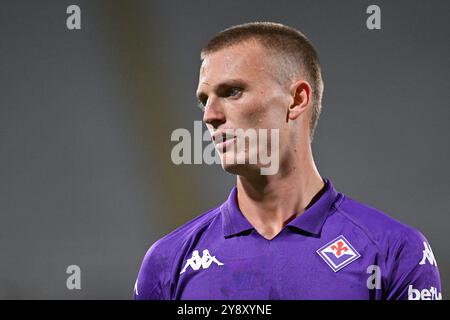 Albert Gudmundsson, attaquant de l'ACF Fiorentina, lors de l'ACF Fiorentina vs AC Milan, match de football italien Serie A à Florence, Italie, le 06 octobre 2024 Banque D'Images