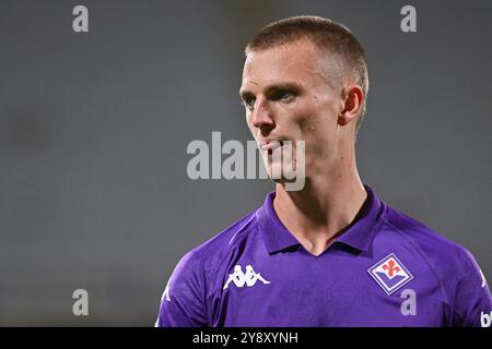 Albert Gudmundsson, attaquant de l'ACF Fiorentina, lors de l'ACF Fiorentina vs AC Milan, match de football italien Serie A à Florence, Italie, le 06 octobre 2024 Banque D'Images