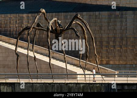 Araignée Louise Bourgeois, Maman, à côté du musée Guggenheim à Bilbao, Espagne Banque D'Images