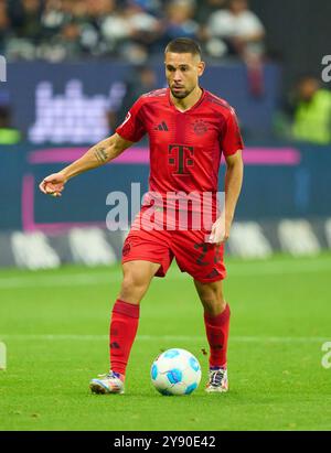 Raphael Guerreiro, FCB 22 dans le match EINTRACHT FRANKFURT - FC BAYERN MUENCHEN 3-3 le 6 octobre 2024 à Francfort, Allemagne. Saison 2024/2025, 1.Bundesliga, FCB,, München, journée 6, 6.Spieltag photographe : Peter Schatz - LA RÉGLEMENTATION DFL INTERDIT TOUTE UTILISATION DE PHOTOGRAPHIES comme SÉQUENCES D'IMAGES et/ou QUASI-VIDÉO - Banque D'Images