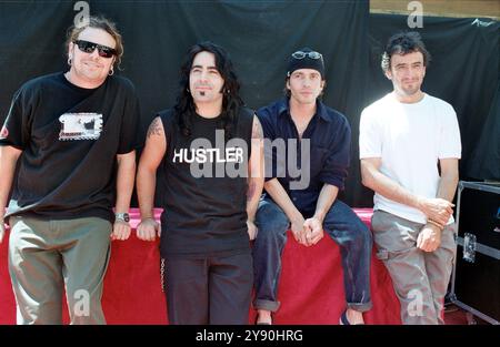 Pistoia Italie 26/06/2002:Maná, groupe de rock mexicain, séance photo au Festivalbar 2002 Banque D'Images