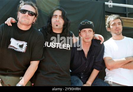 Pistoia Italie 26/06/2002:Maná, groupe de rock mexicain, séance photo au Festivalbar 2002 Banque D'Images