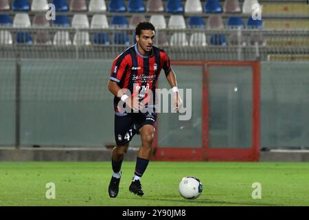 Jonathan Silva lors du match de football italien Serie C FC Crotone vs US Avellino au stade Ezio Scida à Crotone, &#XA;Italie le 06 octobre 2024 Banque D'Images