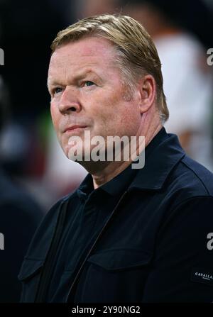 Fussball, Länderspiel, Nations League, Johan Cruiijff Arena Amsterdam : Niederlande - Deutschland 2:2 ; Nationaltrainer Ronald Koeman (NED). Einzelbild, Portrait, Porträt. Banque D'Images