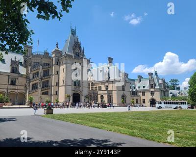 Asheville, Caroline du Nord - 14 juin 2021 - le domaine Biltmore appartenant à la famille Vanderbilt et la plus grande maison américaine. Banque D'Images