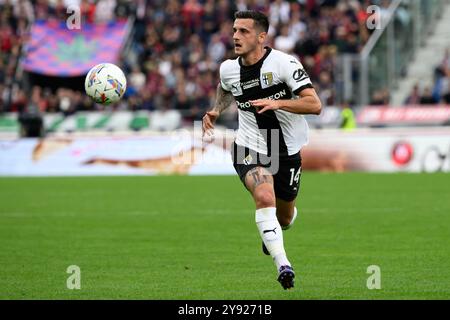 Emanuele Valeri de Parme Calcio en action lors du match de Serie A entre le Bologna FC et le Parme Calcio au stade Renato Dall'Ara à Bologne (Italie), le 6 octobre 2024. Banque D'Images