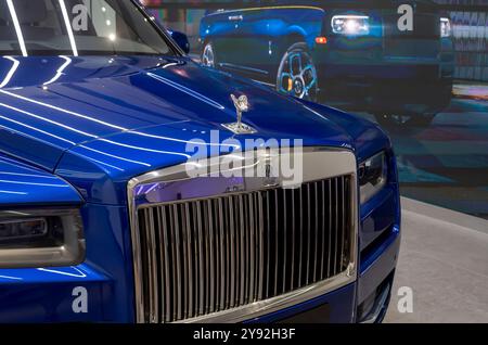 Voitures neuves fabriquées par Rolls Royce, Hong Kong, Chine. Banque D'Images